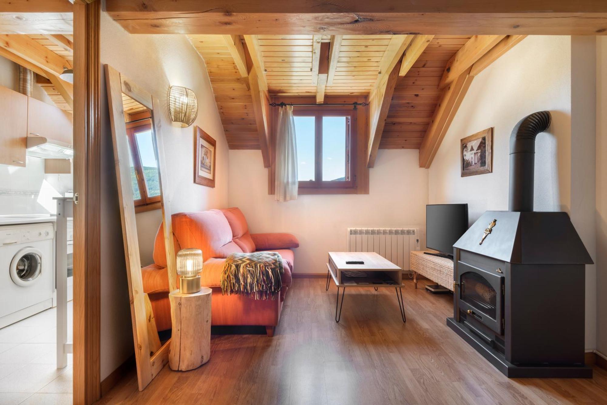 Apartmán Atico Abuhardillado I Aire Acondicionado L Centrico L Garaje L Trastero I Wifi Biescas  Exteriér fotografie