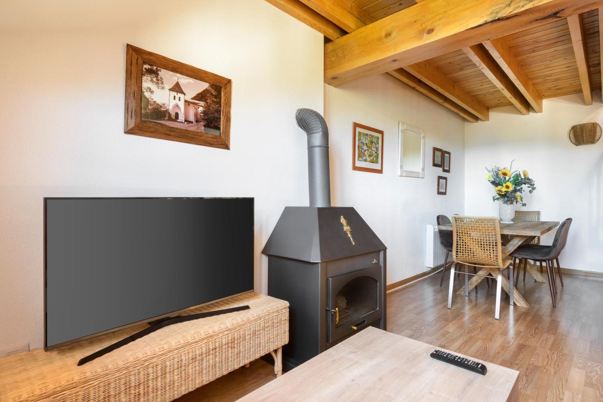 Apartmán Atico Abuhardillado I Aire Acondicionado L Centrico L Garaje L Trastero I Wifi Biescas  Exteriér fotografie